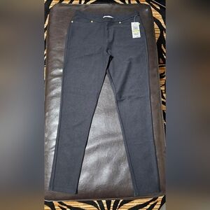 NWT Beautiful Michael Kors Black M Legging